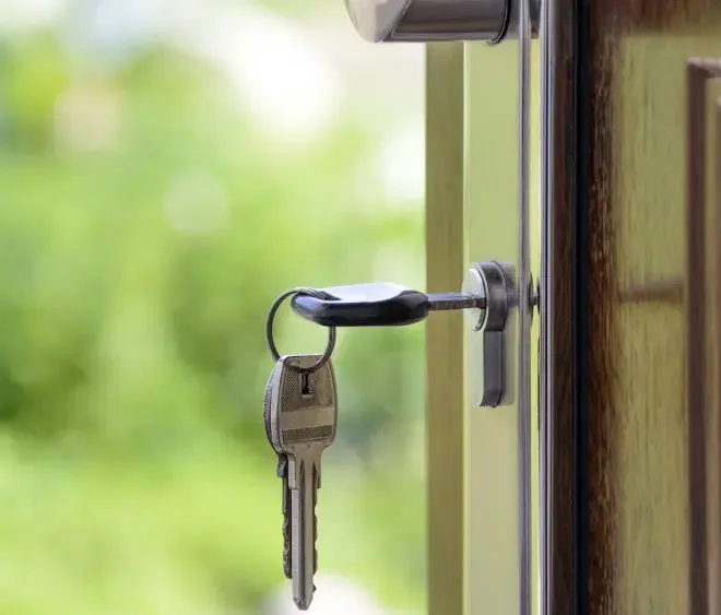 N1.5m rent vs N70k minimum wage: Nigerians groan over excessive house rent in Lagos, Abuja