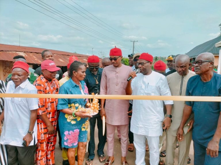 SENATOR TONY NWOYE COMMISSIONS NUMEROUS PROJECTS IN ANAMBRA NORTH